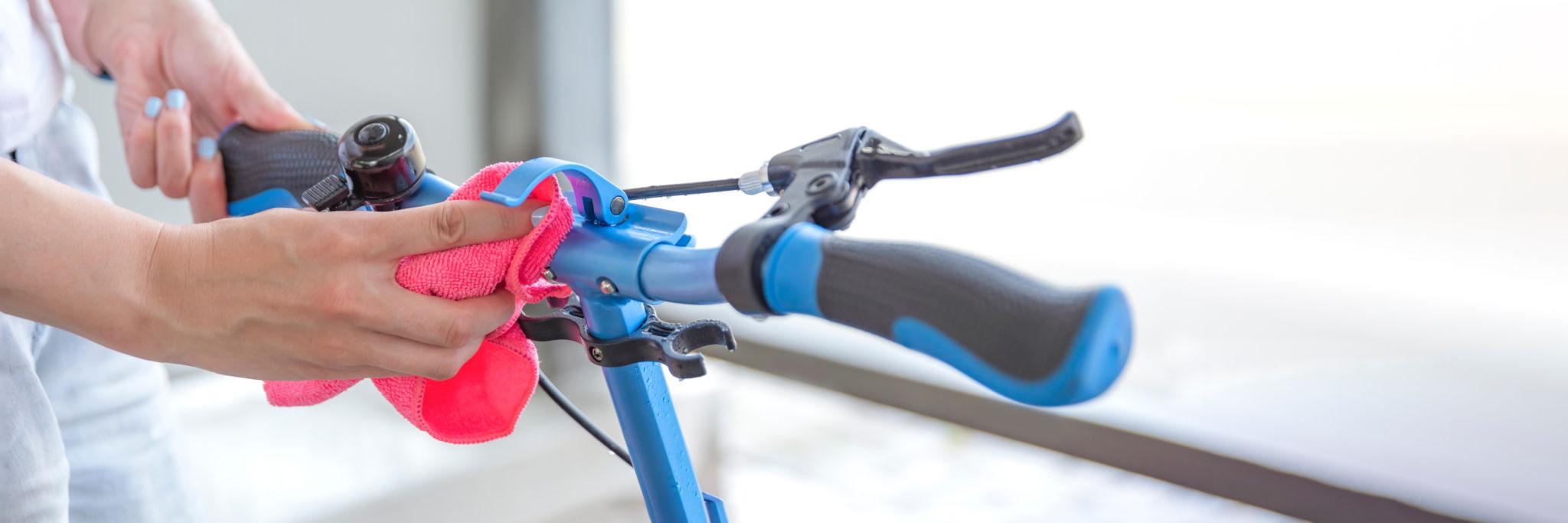 Regelmäßige Kontrolle und Wartung von E-Scooter Komponenten