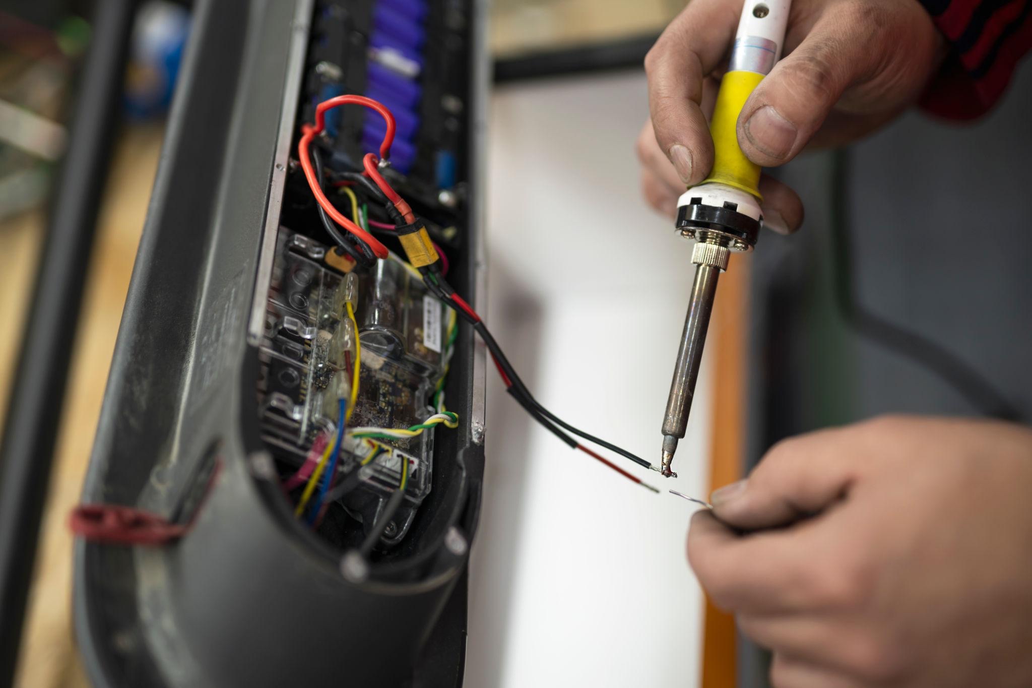 Controller-Reparatur und Austausch-Verfahren